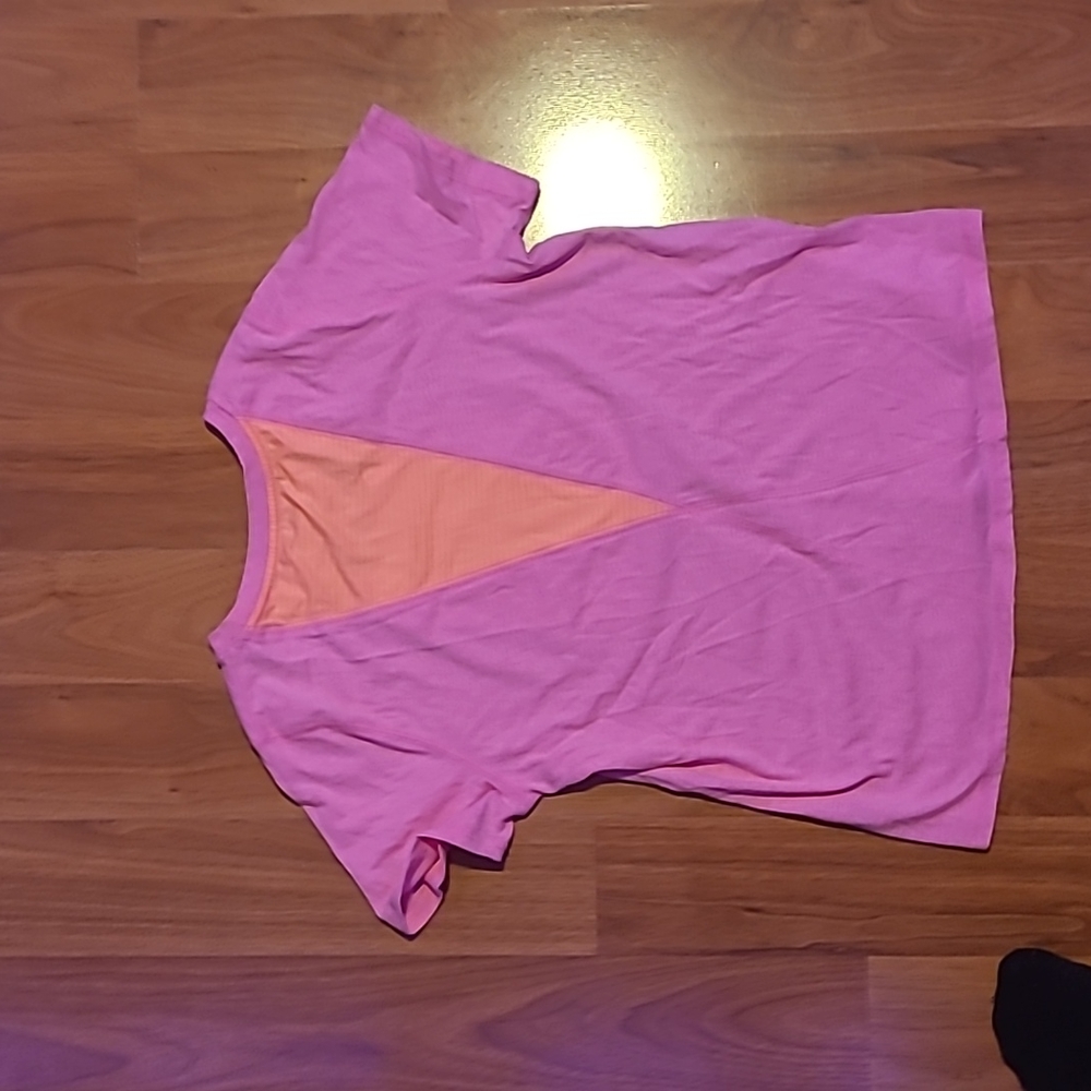 Shirt - Picture 2 of 3